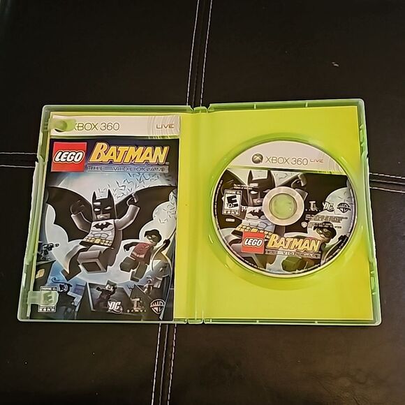 XBOX 360 BATMAN The VideoGame. EVERYONE 10+ - Picture 2 of 3